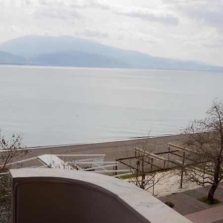 Goldenbeach Nafpaktos Bagian luar foto